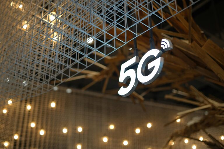 6G vs 5G: Key Differences, Speed, and What’s Coming Next in Wireless Technology